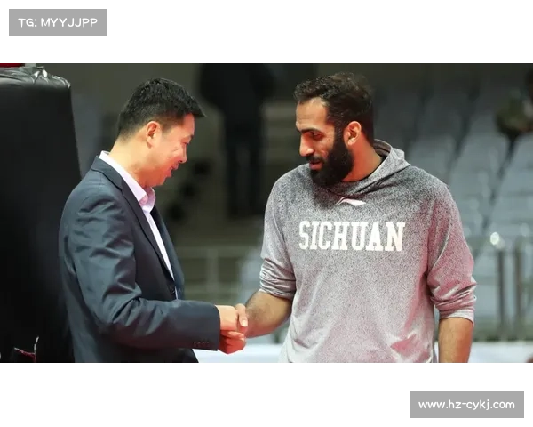 哈达迪坚守赛场背后的真正动因与他不愿退役的深层心理解析